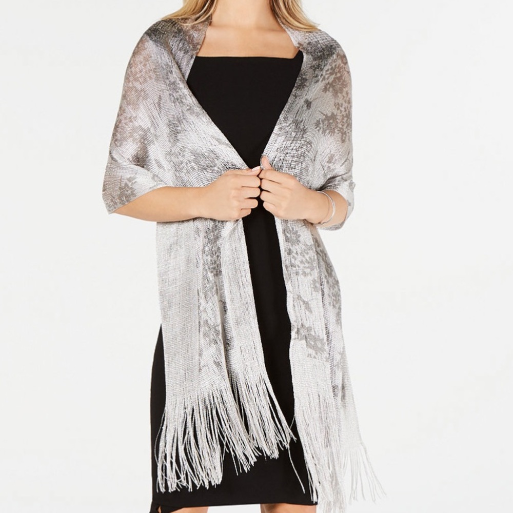 Inc Floral dreams fringed net wrap